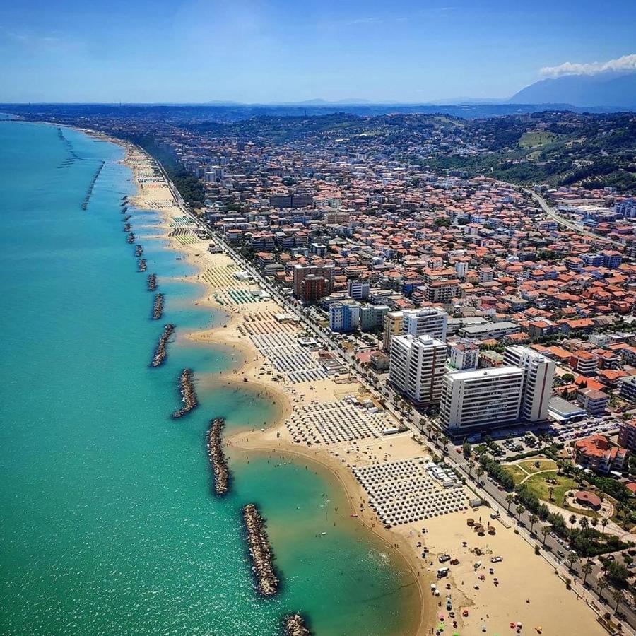 Mira Apartment Pescara Ngoại thất bức ảnh