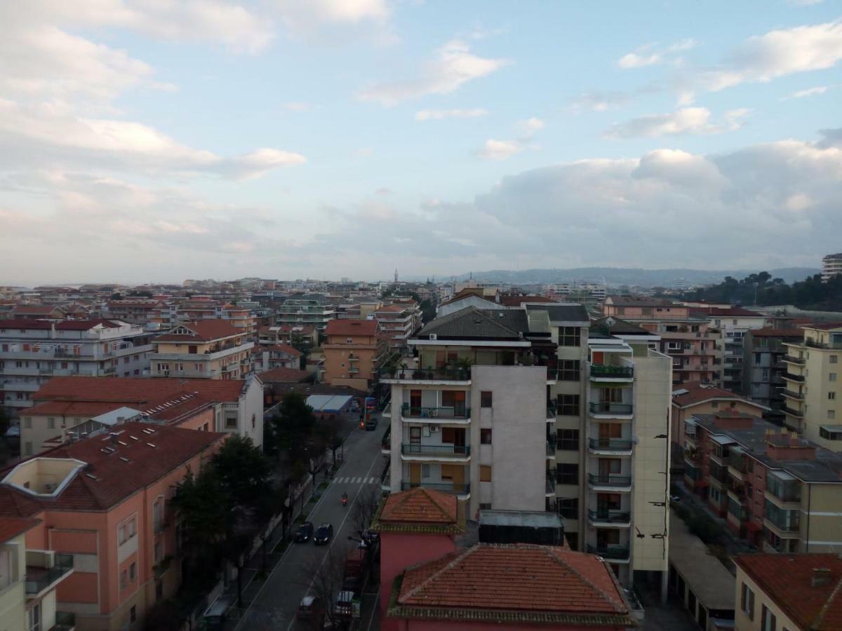Mira Apartment Pescara Ngoại thất bức ảnh